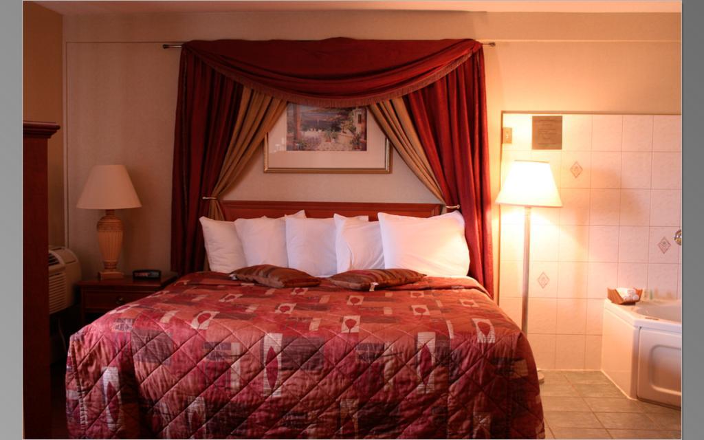 Hotel Plaza Downtown 3*
